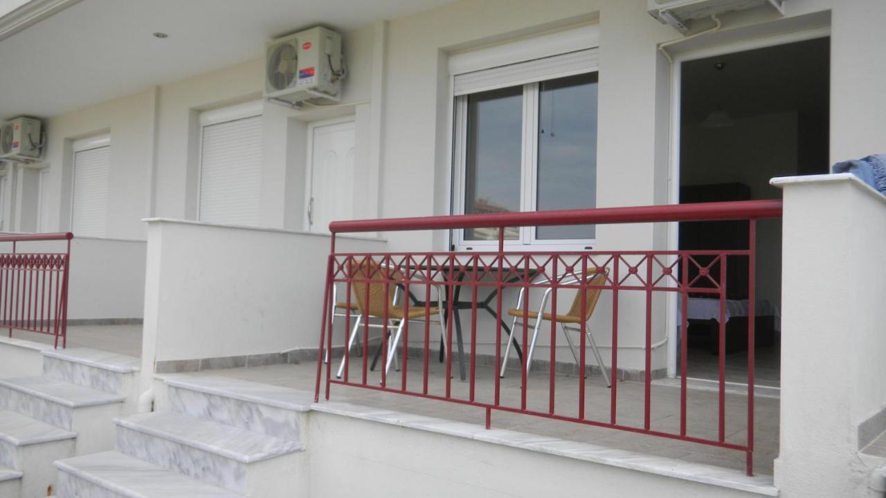 Christos Rooms Stavros  Exterior foto